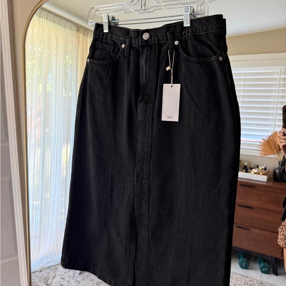 Mango Classic Black Midi Skirt